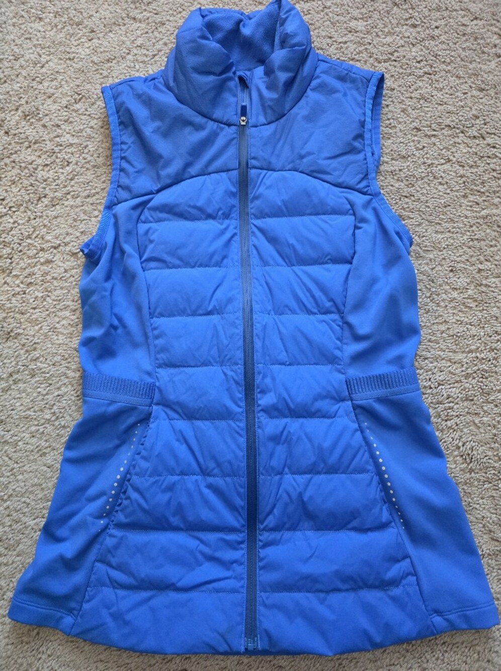 NWOT NEW Lululemon Down for It All Vest Pipe Dream Blue 4 RARE